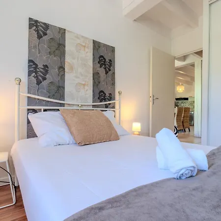Atlantic Selection - Vue Canal - Avec Balcon, 6 Personnes Apartment *